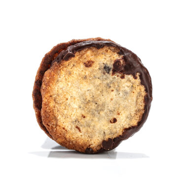 Cocoa Filled Oat Cookies image