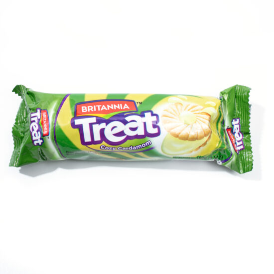 Treat-Sandwich-Cookies-w-Cardamom-Cream-1