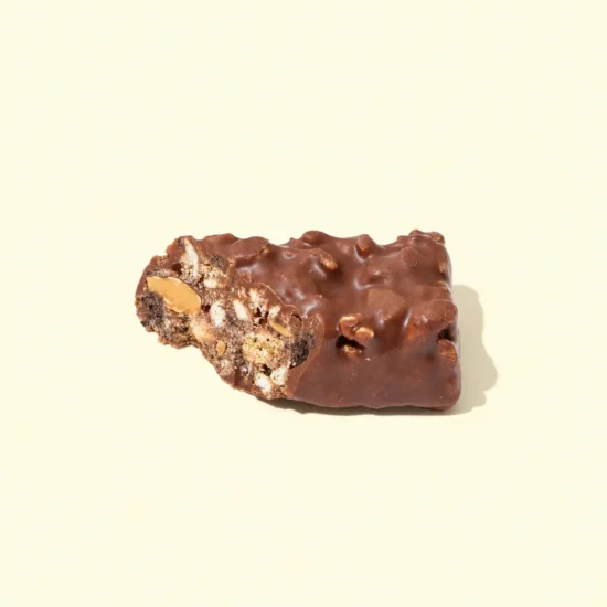Yuraku Seika Black Thunder/Nuts Pieces